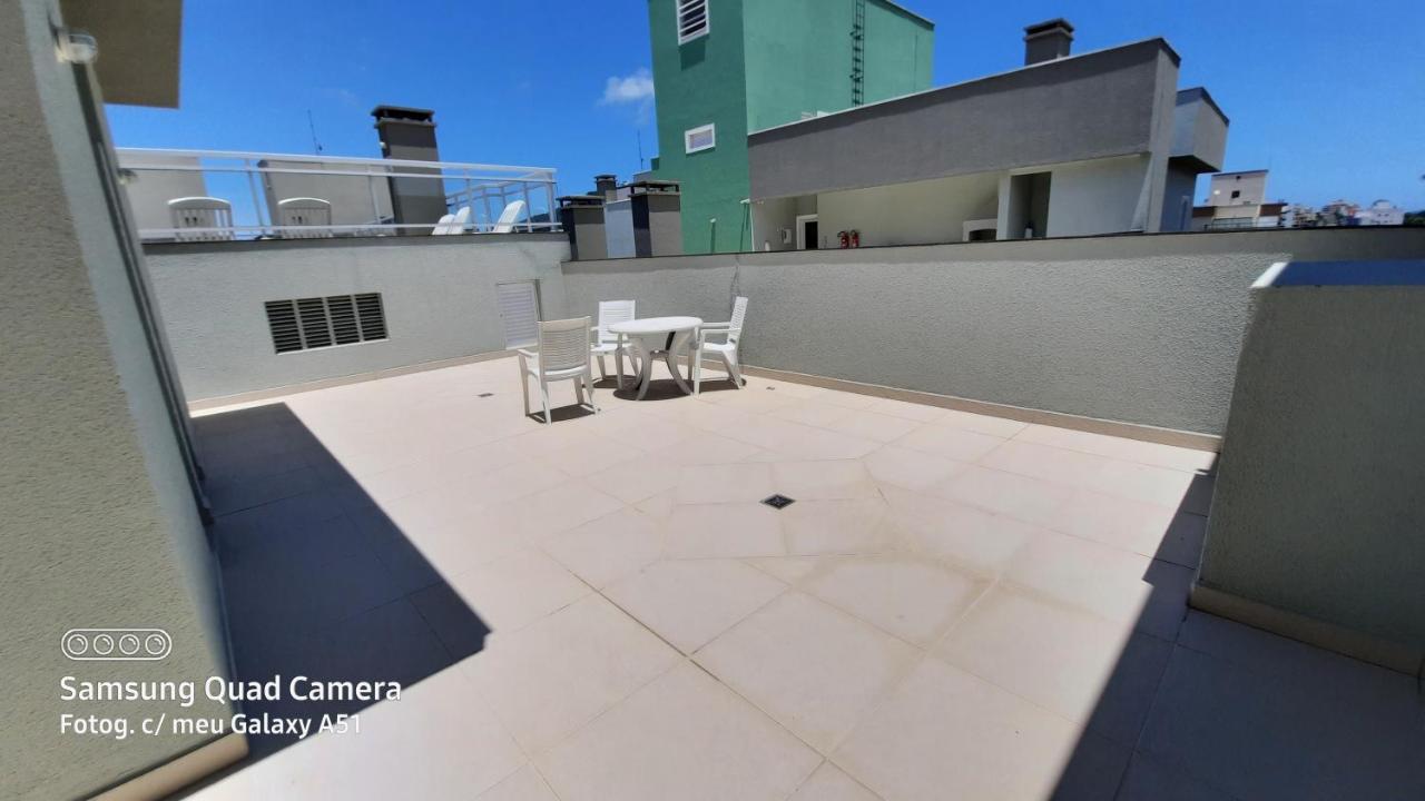 Vila Monrealle Ubatuba Exteriör bild